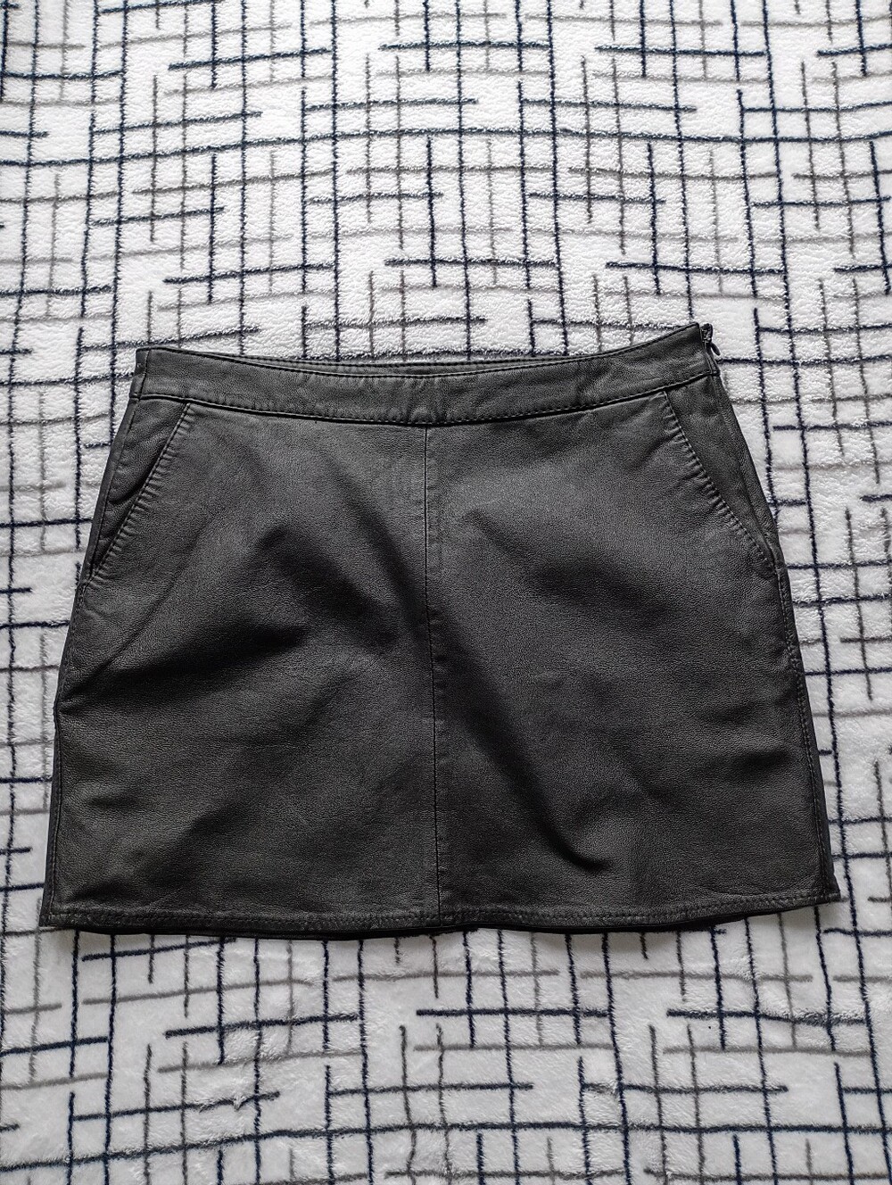 Rezrekshn 100% Leather Women's Size 4 Esther Chen Mini Skirt 0 FLAWS
